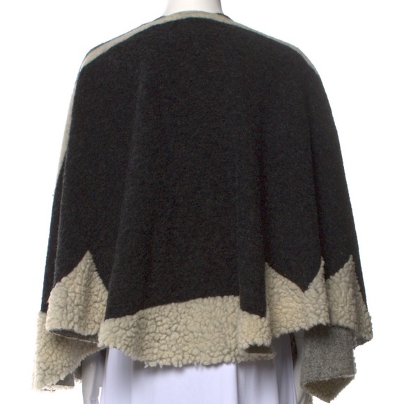 Maje Wool and Sherpa color block wrap coat , very good condition - Picture 3 of 3